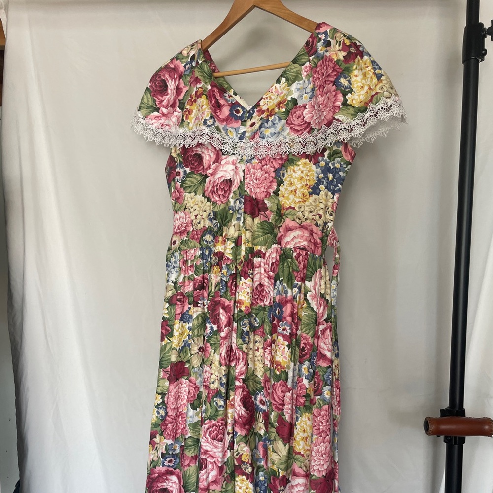 Vintage Floral Prairie Cottage Core Dress